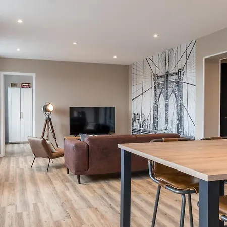 Apartment Voyageurs